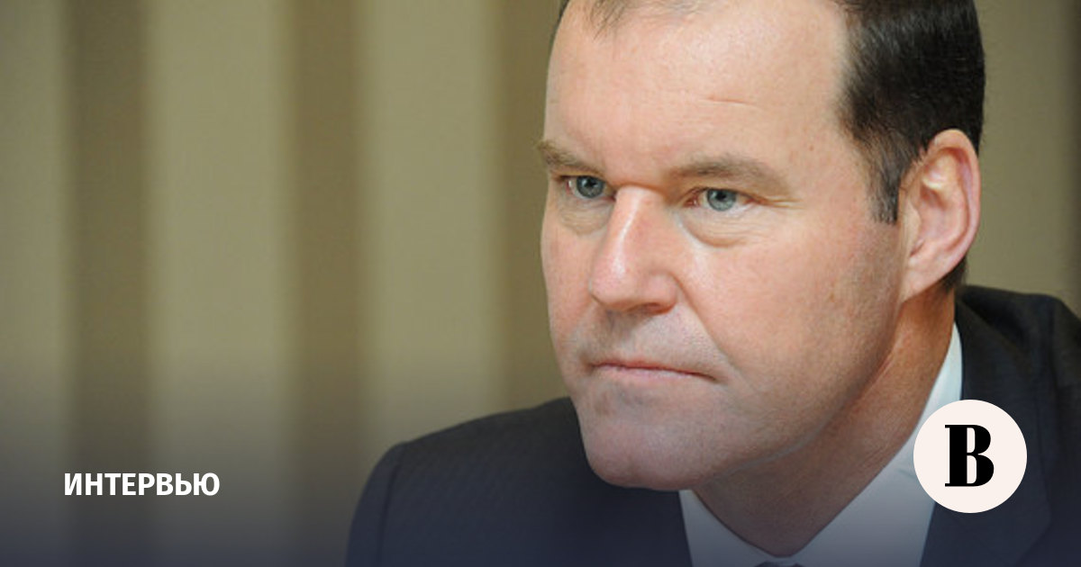 кукушкин виктор евгеньевич реутов. директор фирмы. елена бушберг. директор фирмы. женщина руководитель.