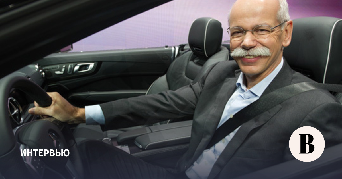 XXL порно өлшемдері Жетілген әйелдерден жалаңаш стриптиз