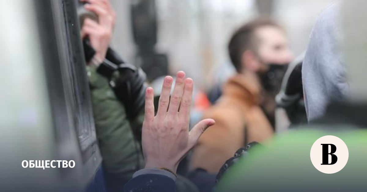 Соратница Навального. Сподвижница Навального. Соратники Навального в Думе. Митинги в связи смертью навального