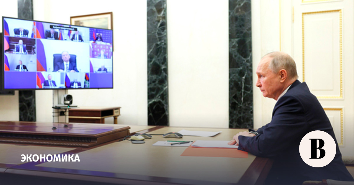 Putin discussed with members of the Security Council the development of the radio-electronic industry