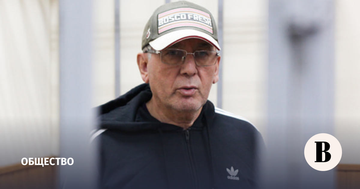 Адвокат Хасавов вышел из колонии по УДО - Ведомости