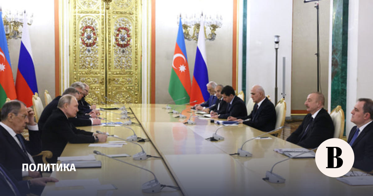 Aliyev thanked Putin for efforts to normalize relations between Baku and Yerevan