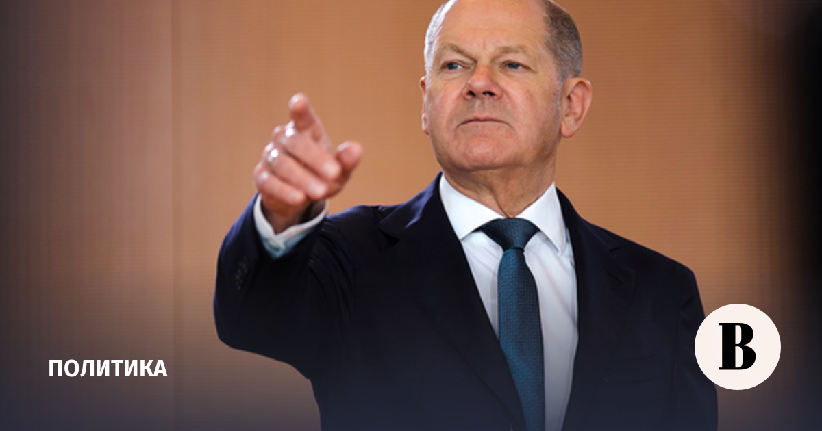 Scholz announced his intention to call Putin "in due time"