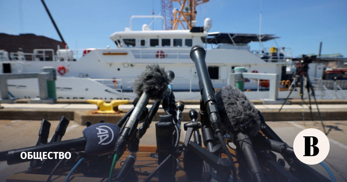 В партии недоставало несколько упаковок. В партии недоставало несколько упаковок. В каком предложении пропущены 2 запятые. В партии недоставало несколько упаковок. Пока запятая.