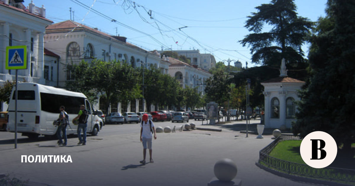 Traffic has been restored in Sevastopol after a missile attack