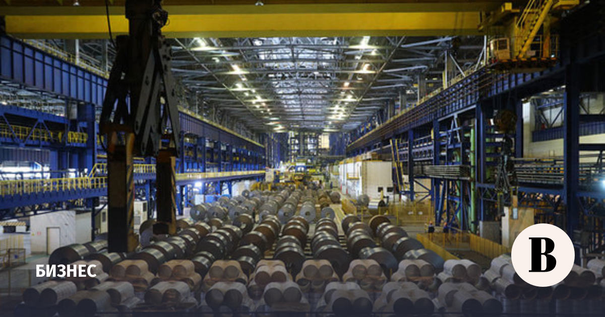Крупнейшие сталелитейные компании России наращивают производство