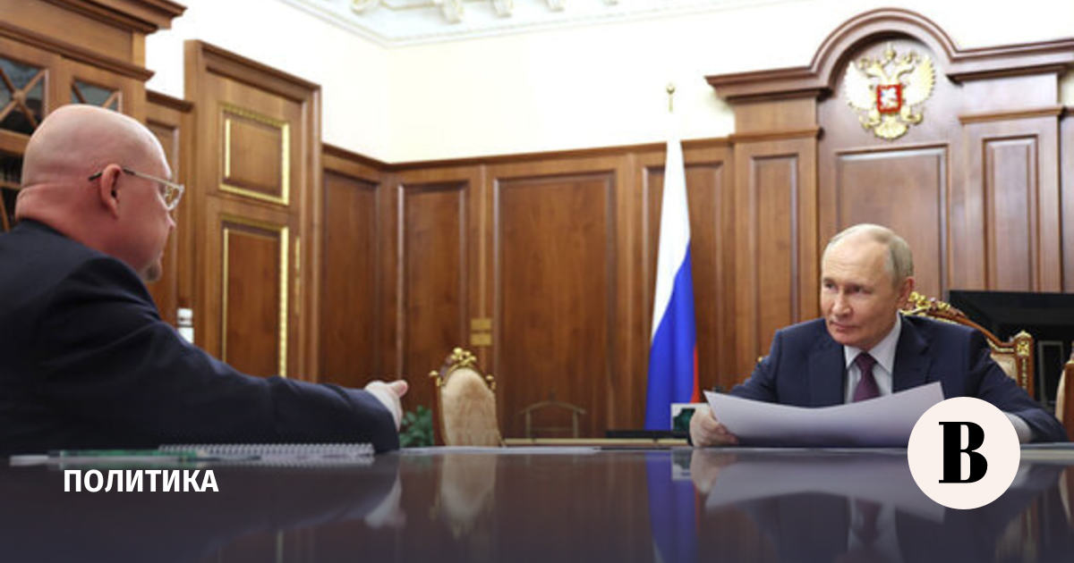 Путин обсудил с главой Севастополя рост доходов и развитие виноделия