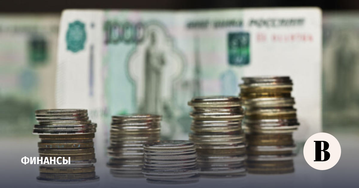ЦБ: реальный эффективный курс рубля в мае вырос на 2,7%