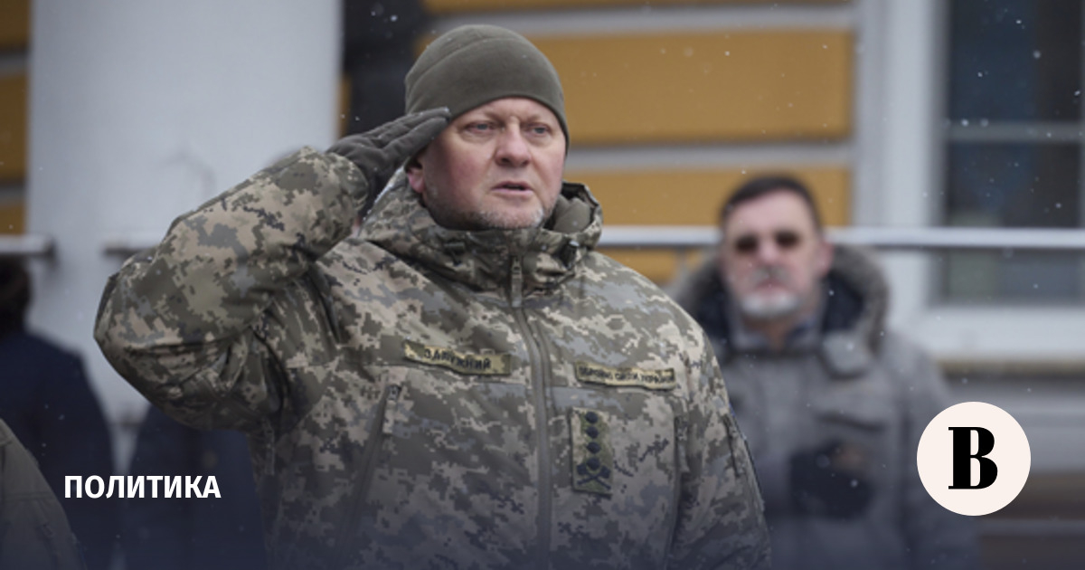 Залужный намекнул, что вернулся из Лондона на Украину