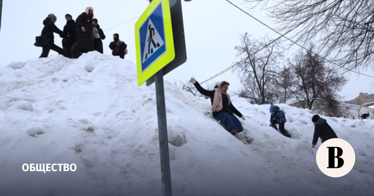 Высота снега в Москве приблизилась к рекорду 1942 года