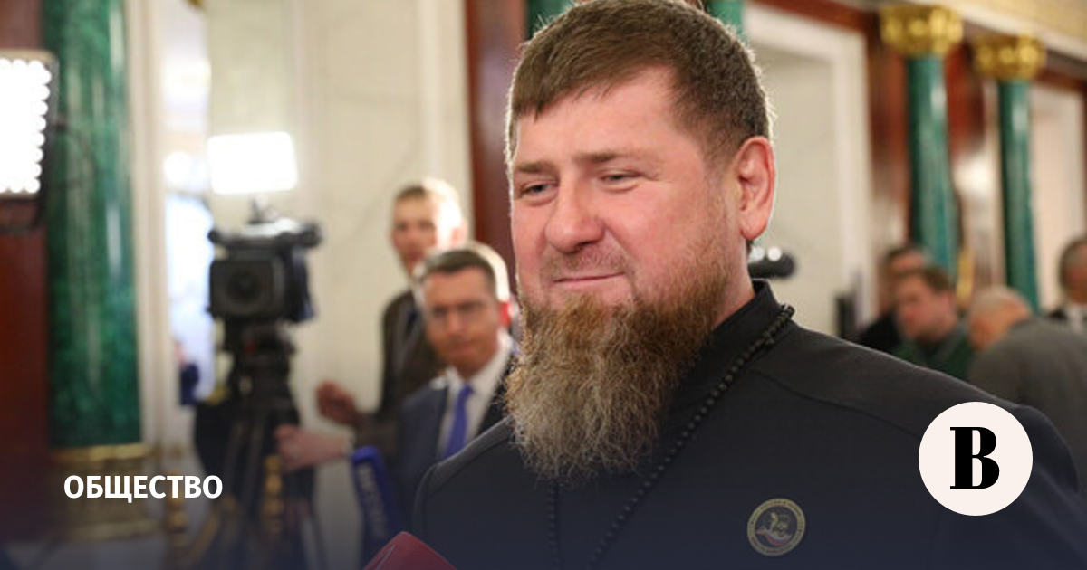 Кадыров показал кадры с «воскресшим» сыном Адамом