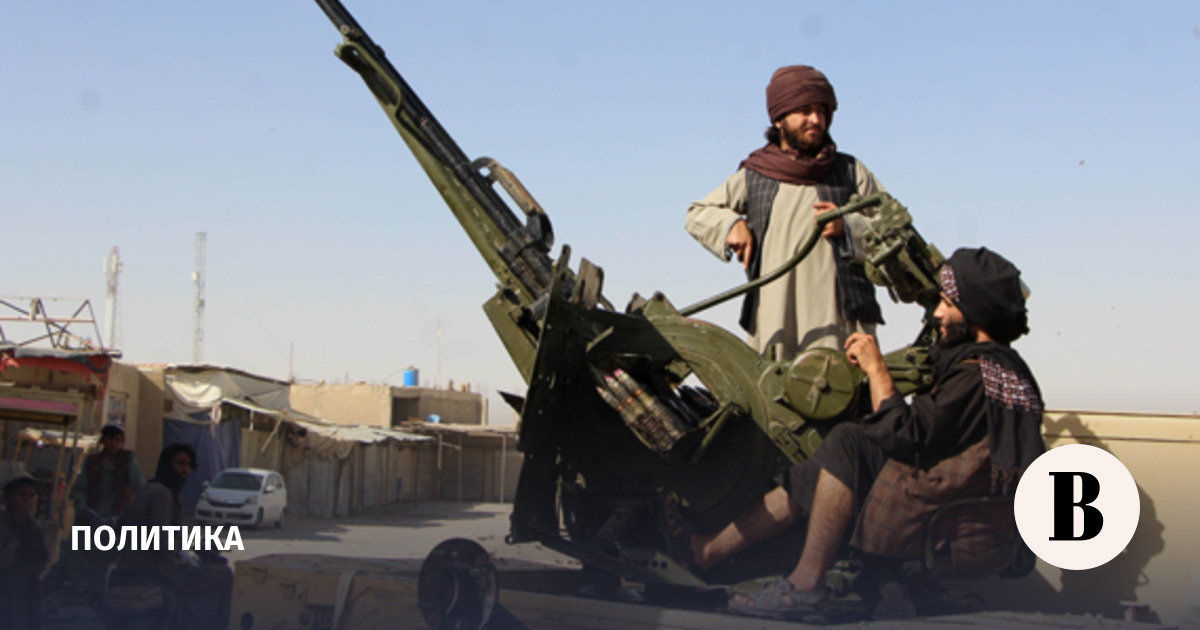 Военные Афганистана заявили об уничтожении 15 пакистанских пограничных постов