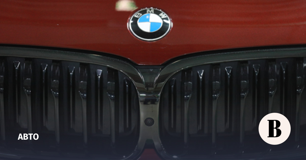 BMW отзывает более 337 000 автомобилей из-за риска возгорания