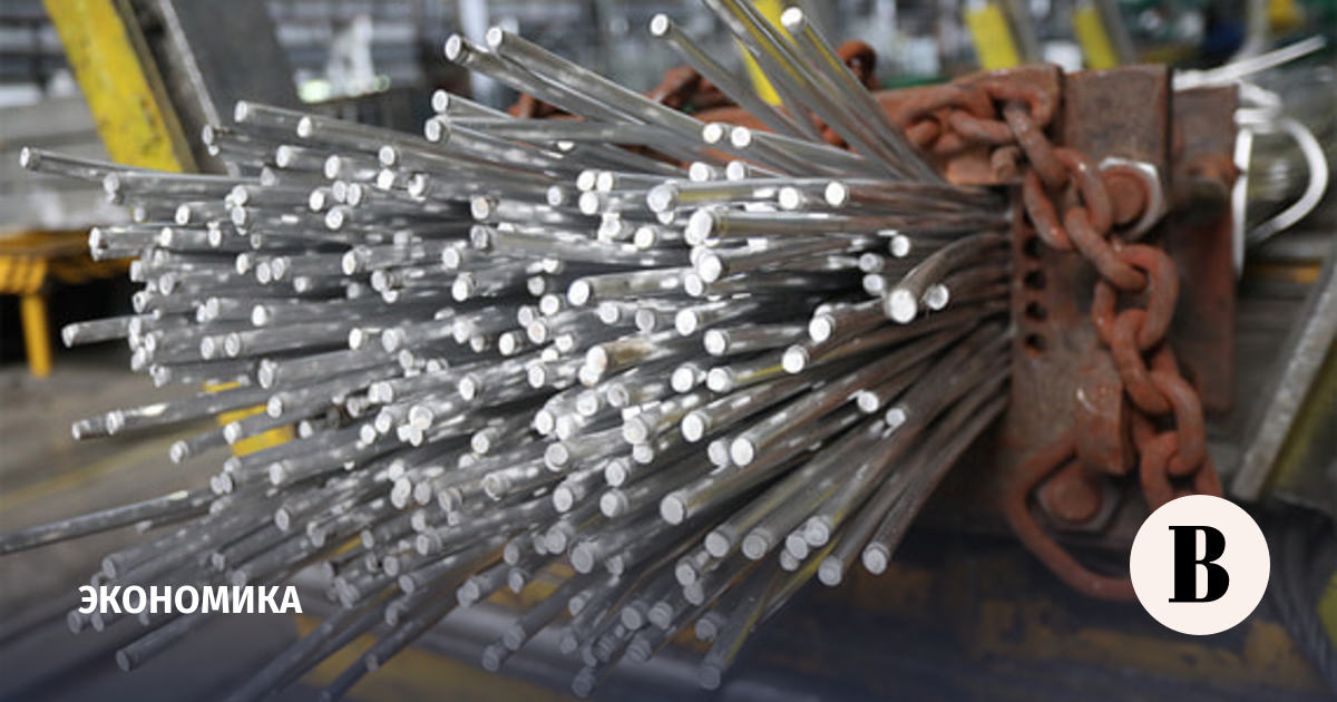 Алюминий подорожал на 6% после атак на Ближнем Востоке