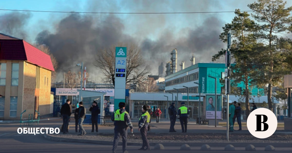 За медпомощью после пожара на заводе в Нижнекамске обратились 68 человек