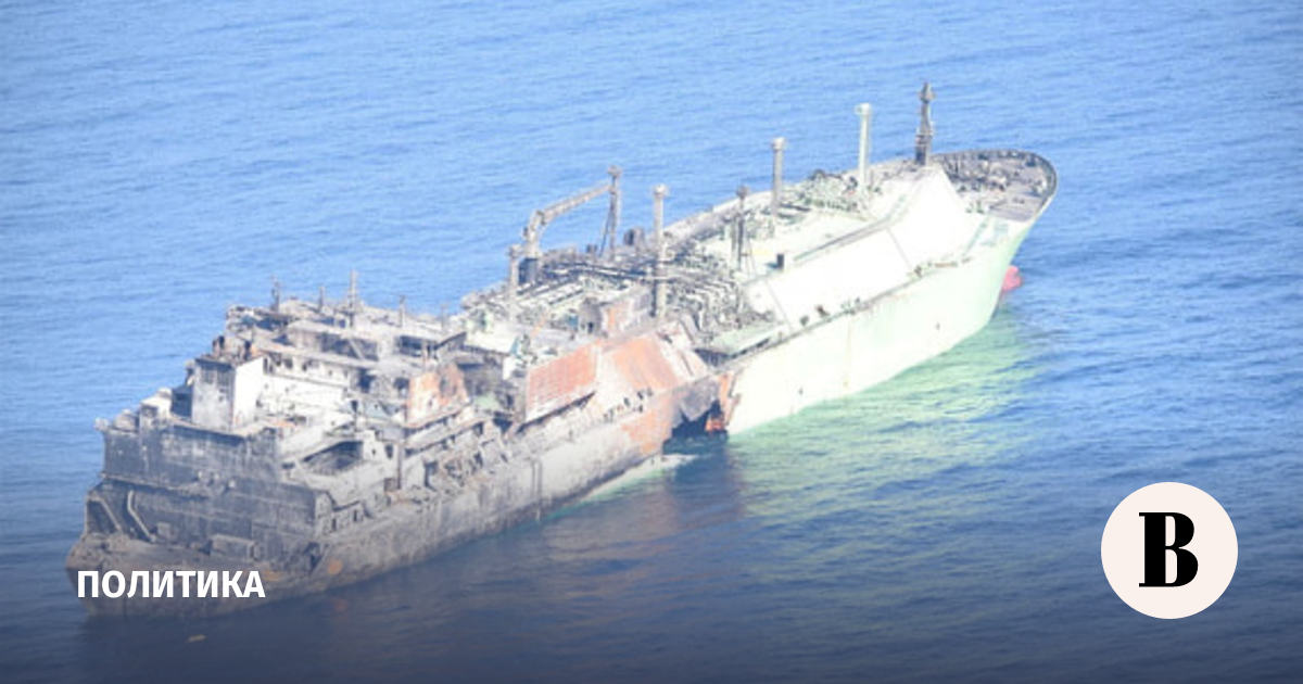 Танкер «Арктик метагаз» сорвался с буксира в Ливии и дрейфует в Средиземном море