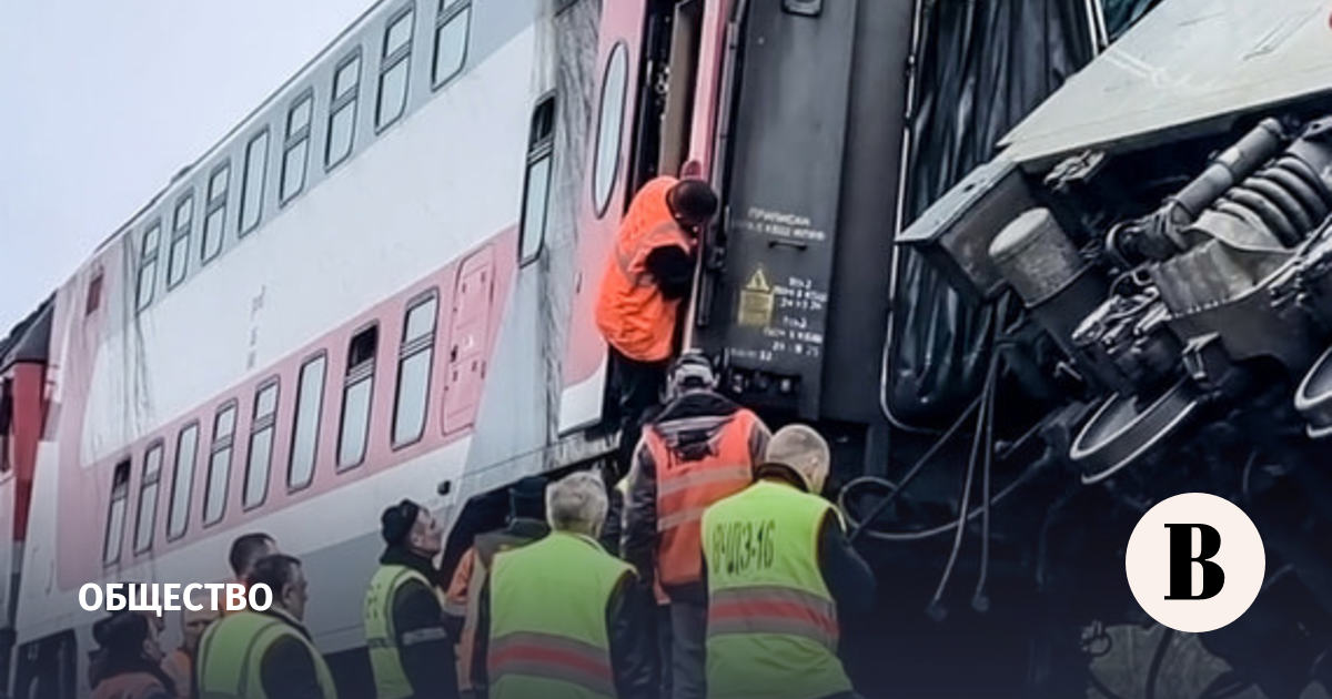 Число пострадавших при сходе вагонов в Ульяновской области выросло до 55