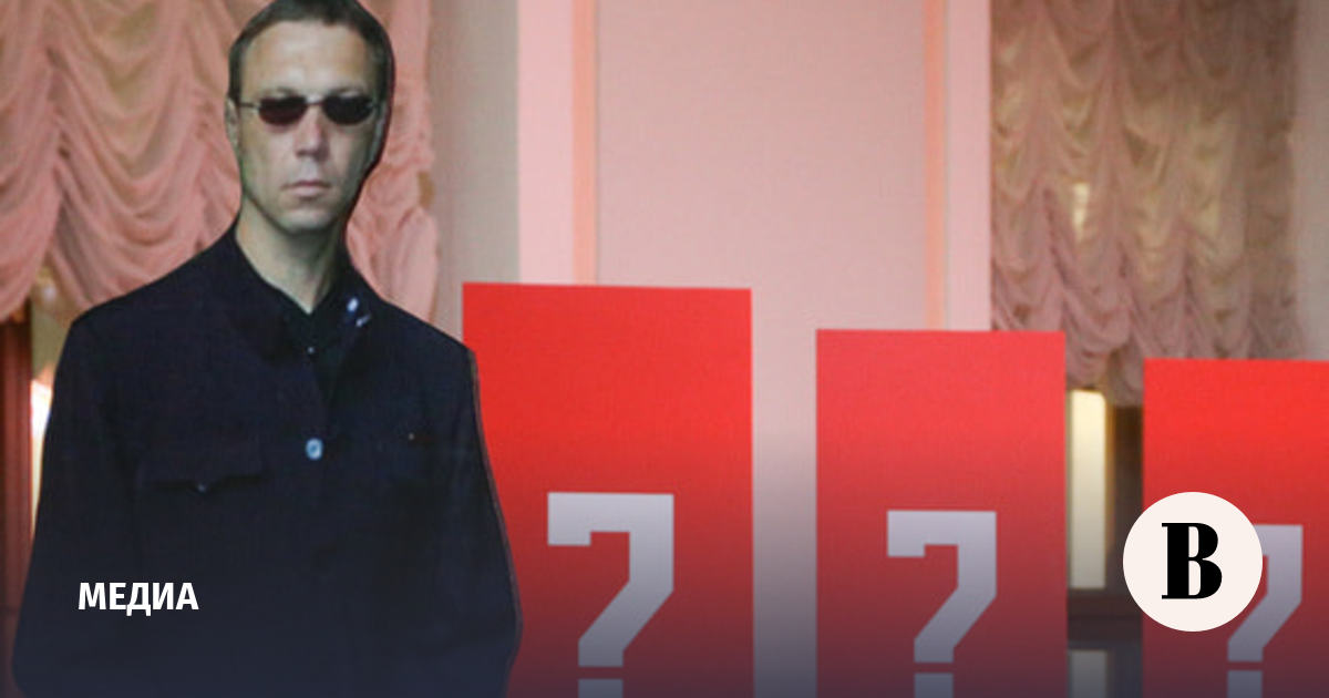 Стали известны название и дата выхода нового романа Виктора Пелевина