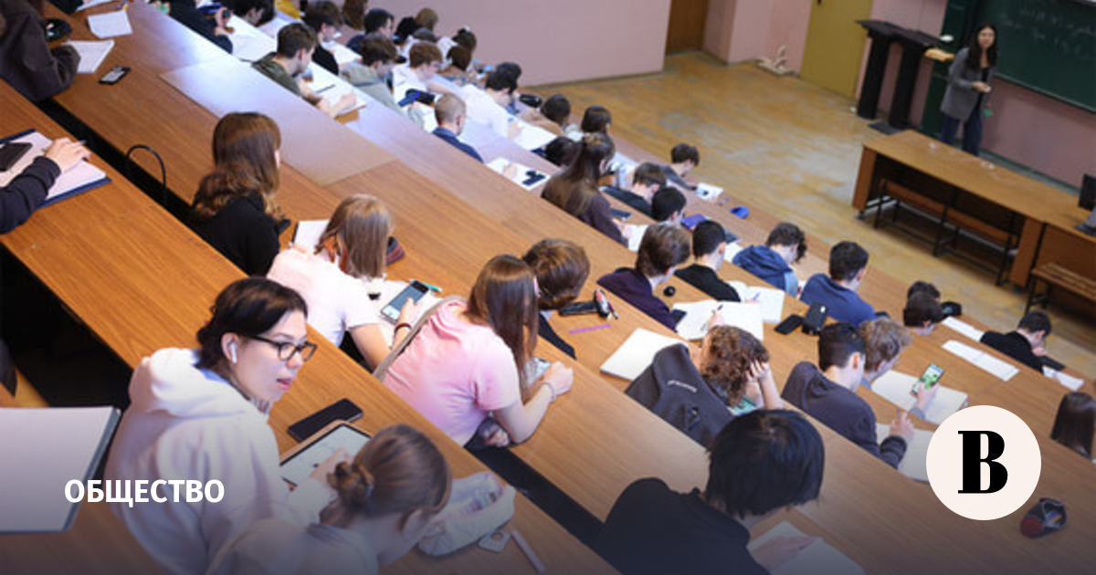 Депутаты Госдумы предложили повысить стипендию студентам в 10 раз