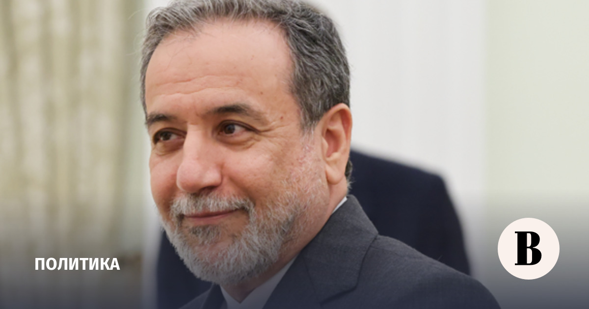 Аракчи поблагодарил Россию за поддержку на встрече с Путиным