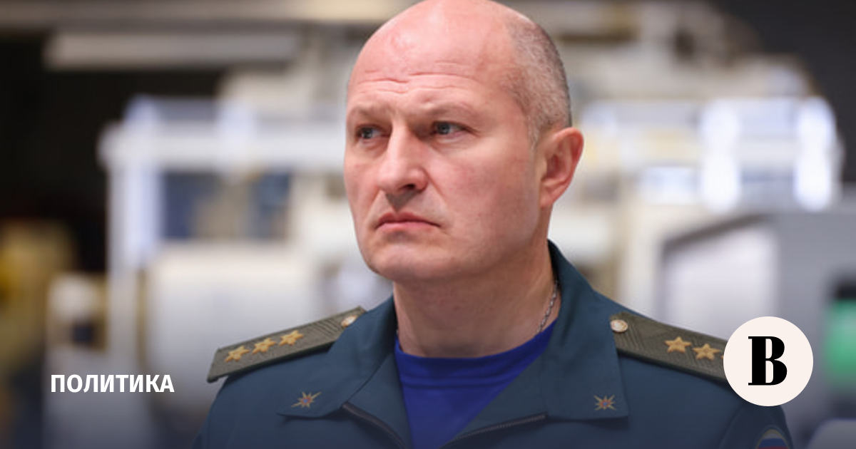 Путин отправил главу МЧС в Туапсе для контроля тушения пожаров