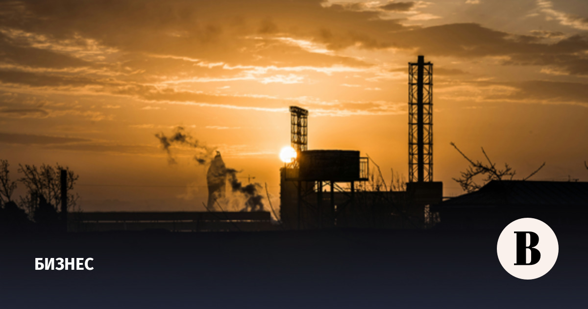 Цена на нефть Brent превысила $120 за баррель впервые с июня 2022 года