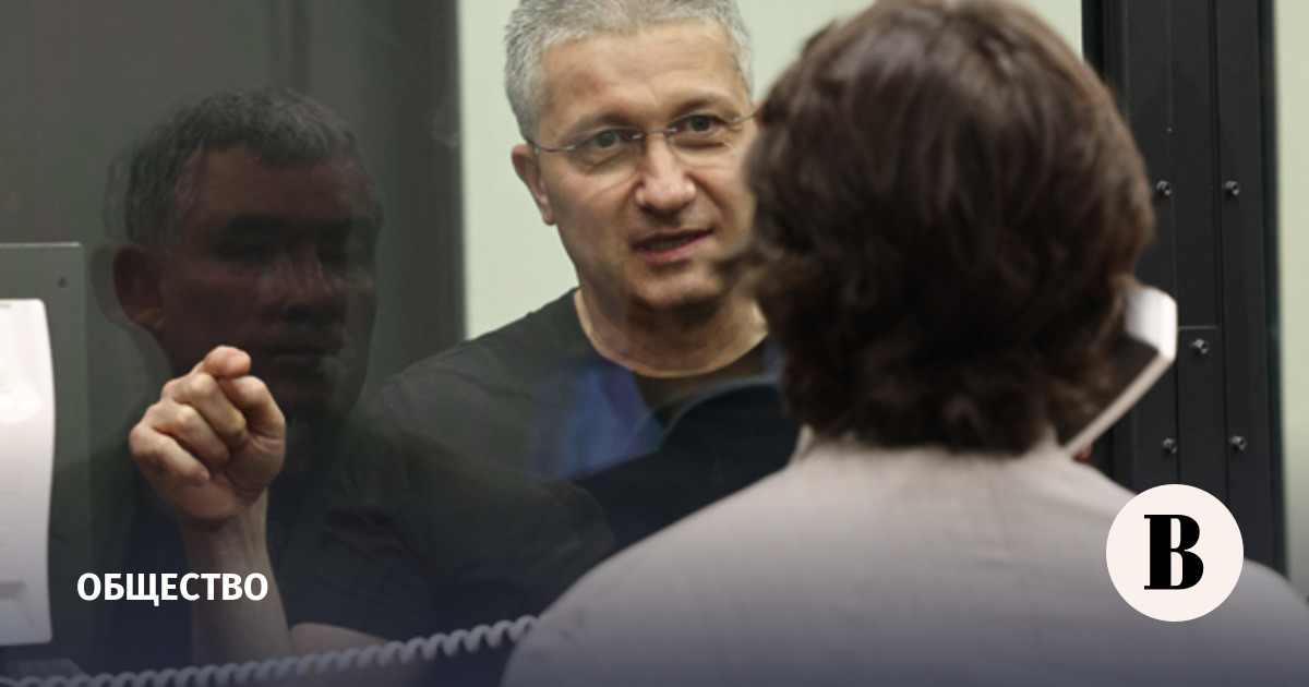 Экс-замминистра обороны Иванов обжаловал отказ по иску от отправке на СВО
