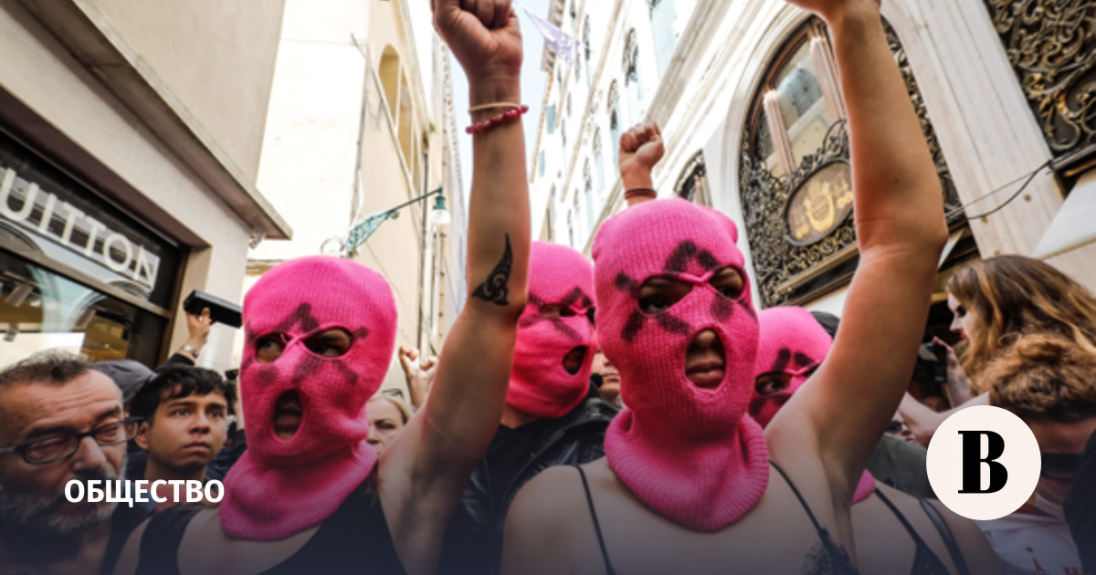 Pussy Riot внесли в список террористических организаций