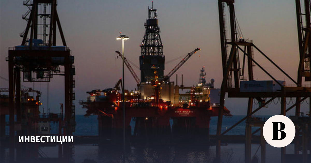 Цена нефти Brent опустилась ниже $77 за баррель впервые со 2 марта