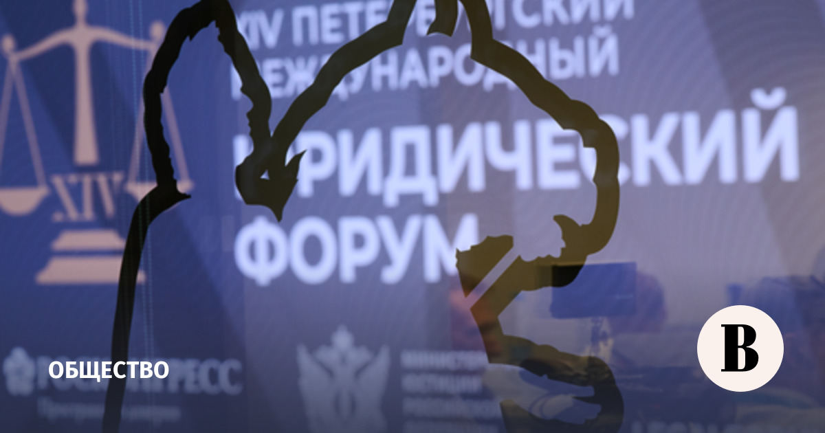Сессию ПМЮФ о дипфейках открыли и завершили ИИ-версией песни «Седая ночь»