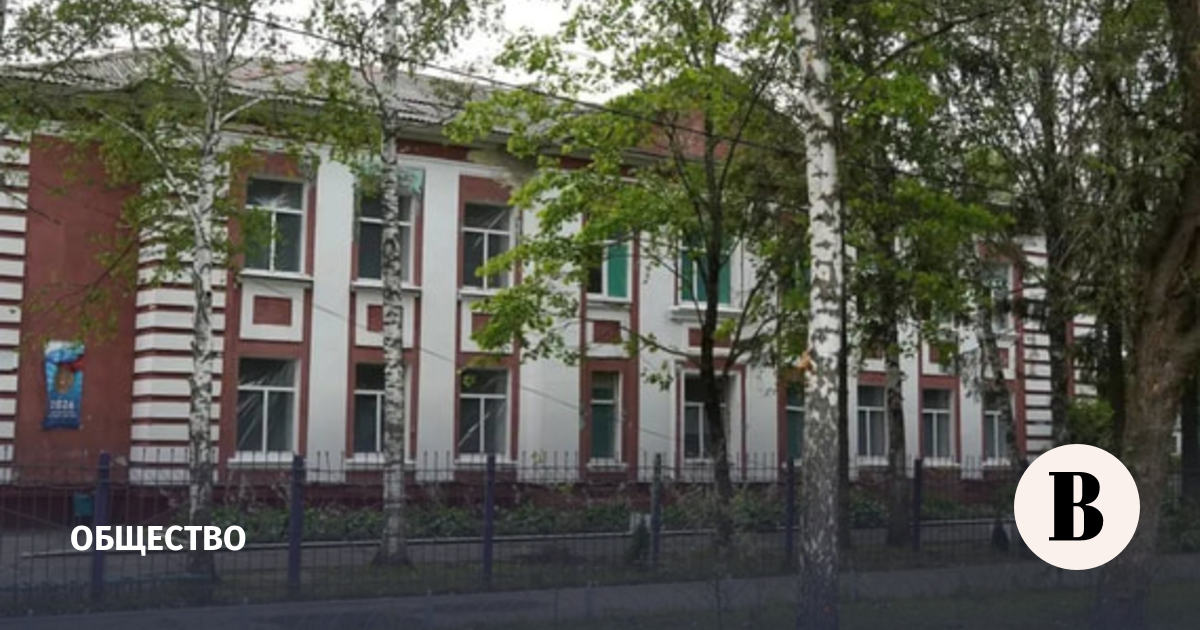 Ковальчук поручил восстановить поврежденную после удара ВСУ школу