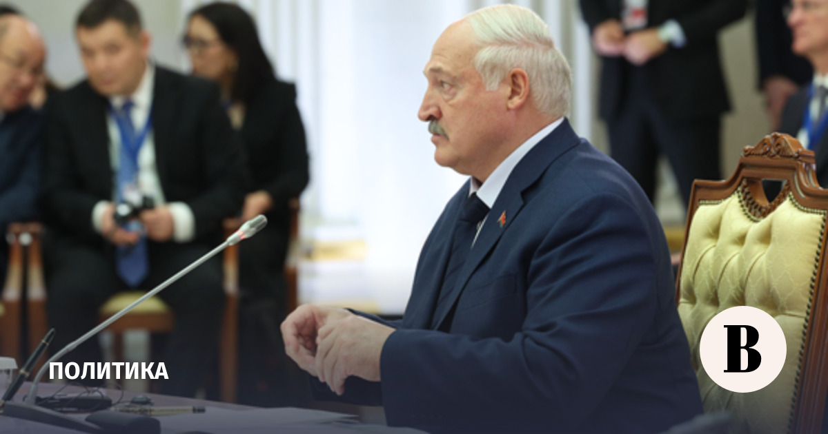 Лукашенко: кто не хочет работать на земле, тот будет служить в армии
