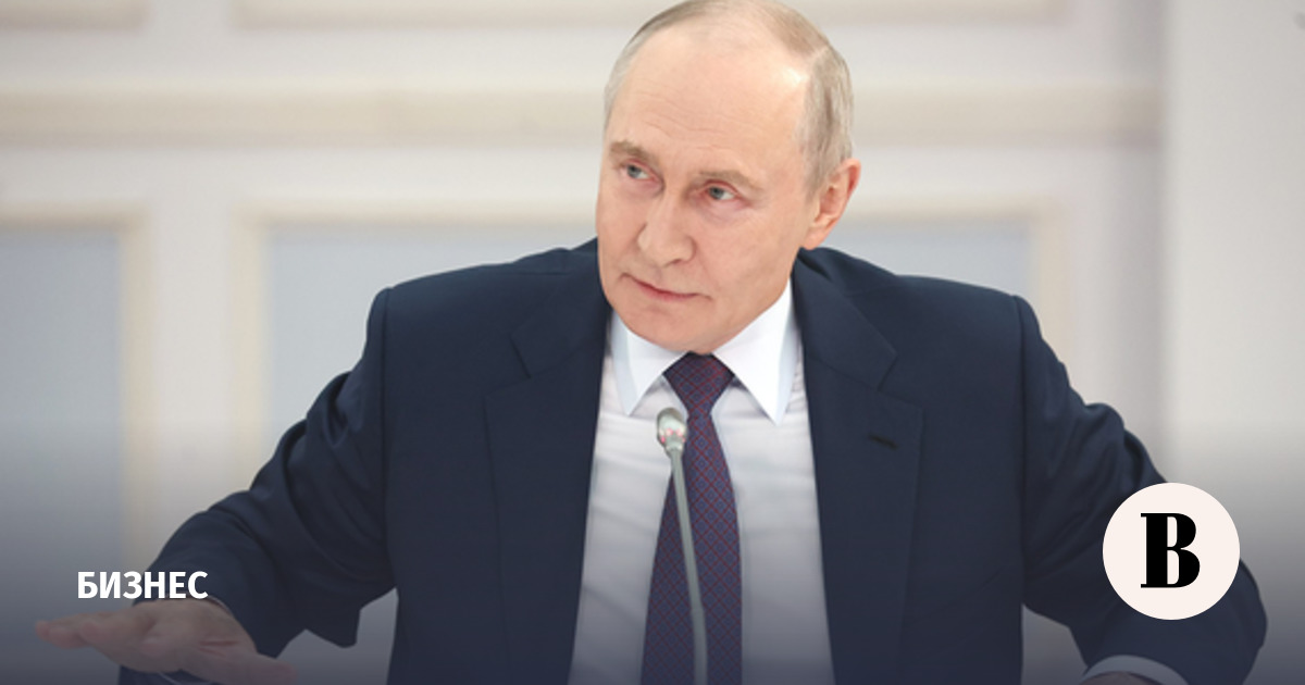 Путин: общественный транспорт должен быть безопасным и доступным
