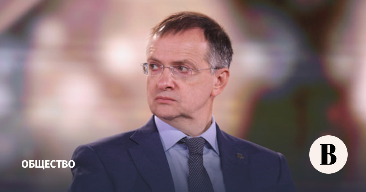 Мединский: в новых учебниках по обществознанию больше связи с реальной жизнью