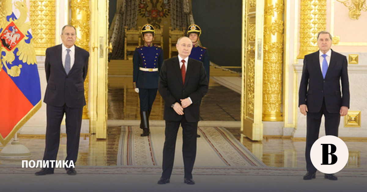 Ушаков анонсировал переговоры Путина и Лукашенко в Москве в субботу