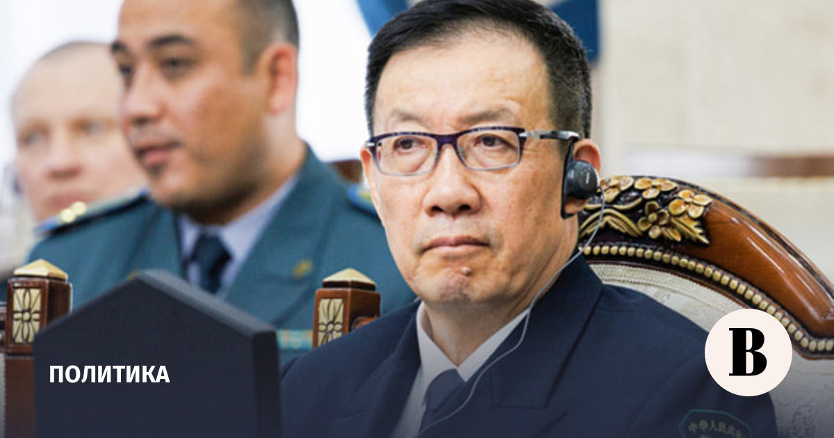 Министр обороны Китая призвал страны усилить контроль над ИИ