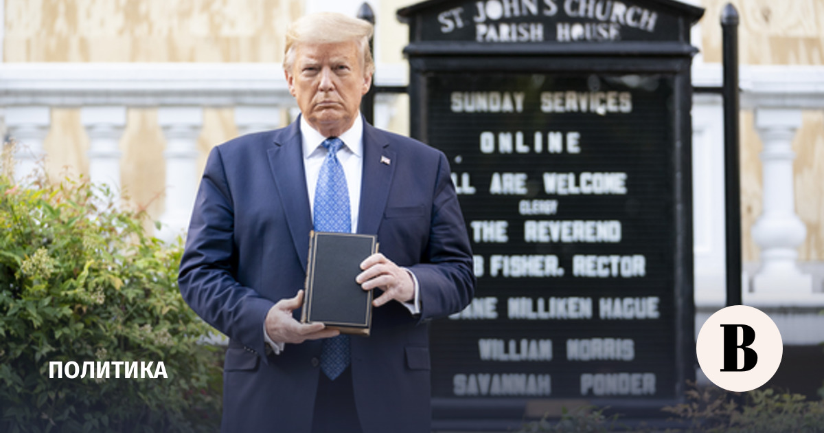 Трамп запретил журналистам CNN и Politico посещать Белый дом