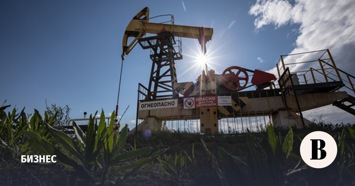 Минэкономразвития оценило добычу нефти в России на 2026 год в 494 млн тонн