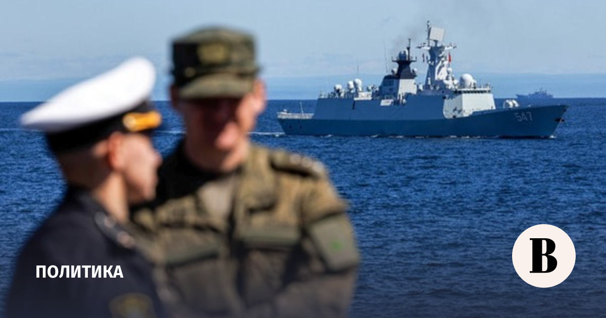 Армия России поразила контейнеровоз и логистический центр на Украине