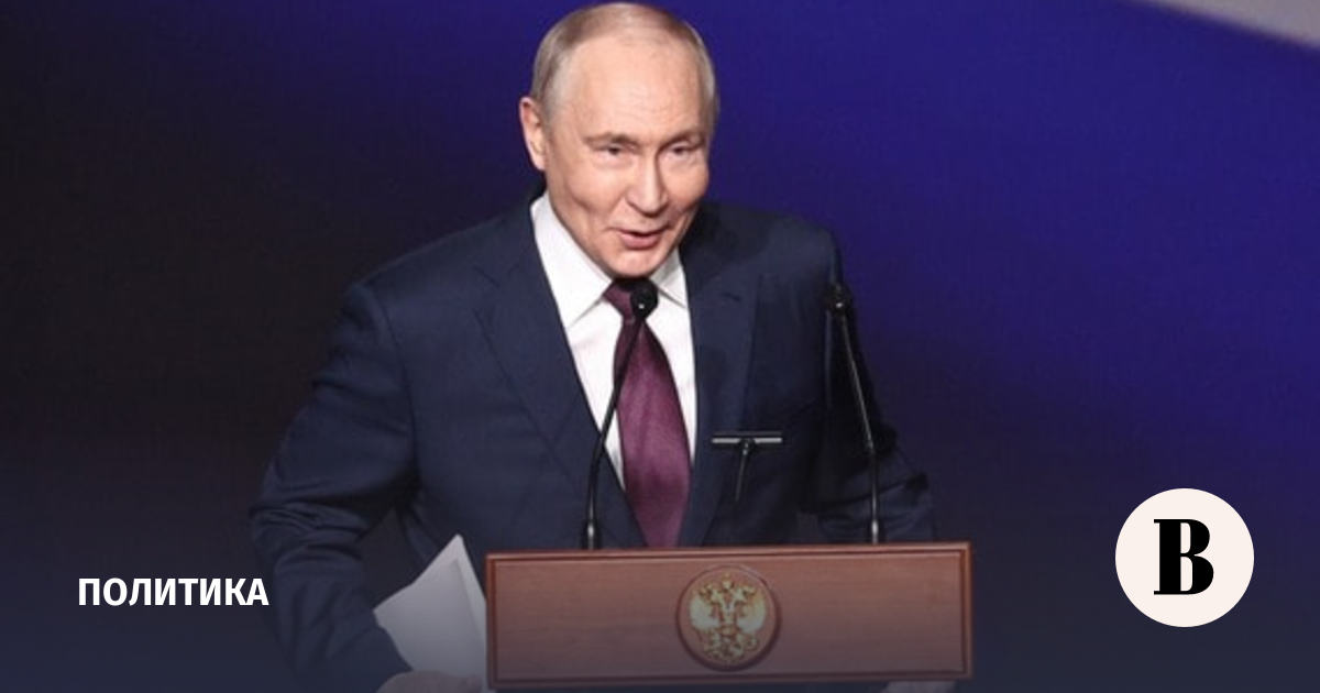 Путин заявил о готовности возобновить трехсторонние переговоры по Украине