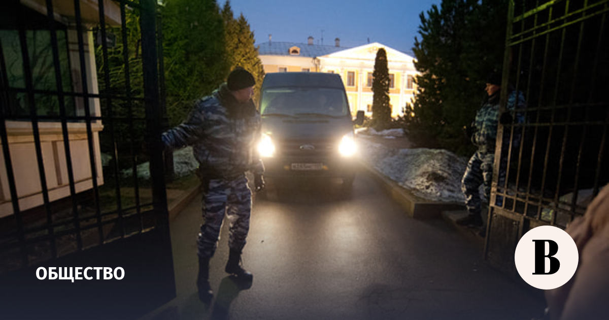 Центр Рерихов обратится в Верховный суд с жалобой об аресте картин